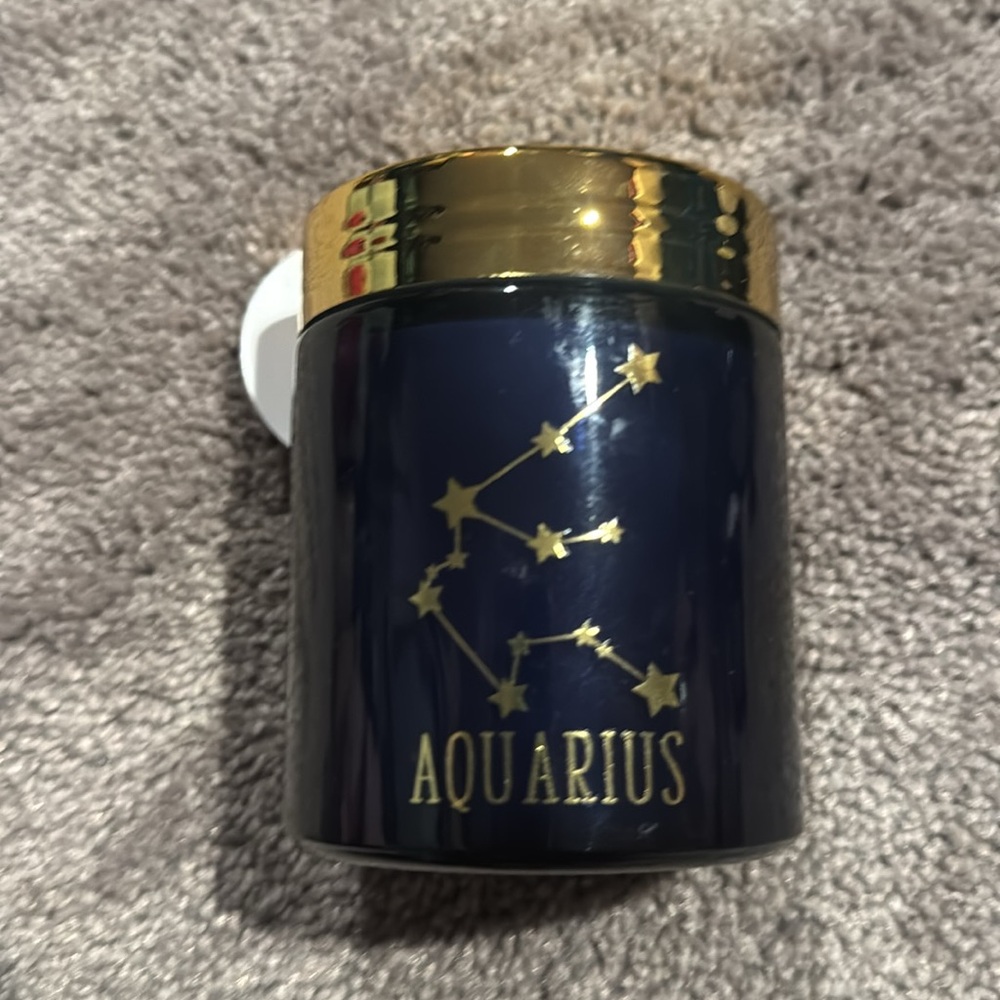 Aquarius Aroma Villa Horoscope Collection Night Storm Zodiac Candle 7.7 oz